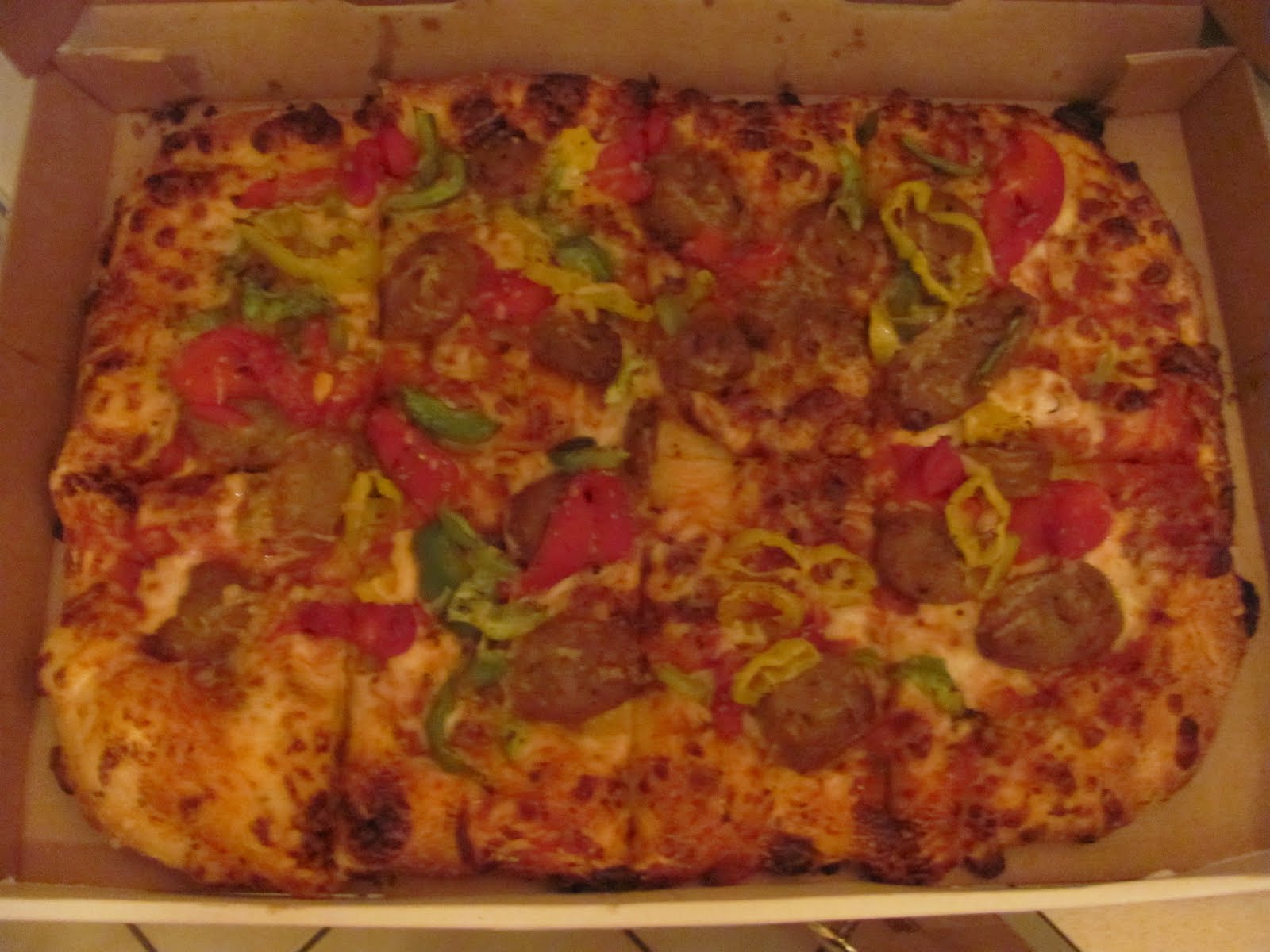 Foodette Reviews Domino's Artisan Pizza Italian Sausage and Pepper Trio