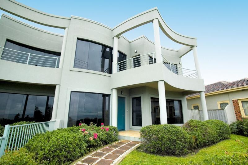 TRENTHAM TALES BAYSIDE HOUSE PRICES