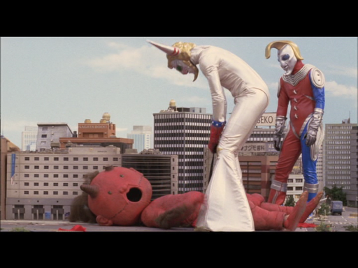 Film Ultraman Gila | plotpoint publishing workshop kita bercerita 10 feel Film Ultraman Gila | plotpoint publishing workshop kita bercerita 10 feel