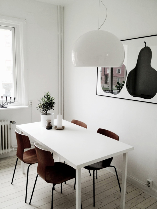 Scandinavian dining room. Photo by Charlotte Ryding for Alvhem via Blackbird.