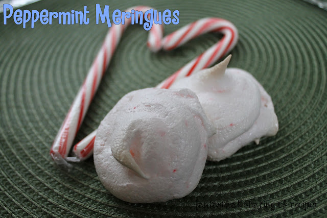 Peppermint Meringues - the perfect treat for the holidays #cookies