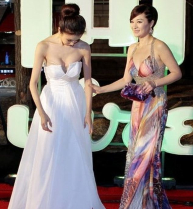 strapless dress slips down