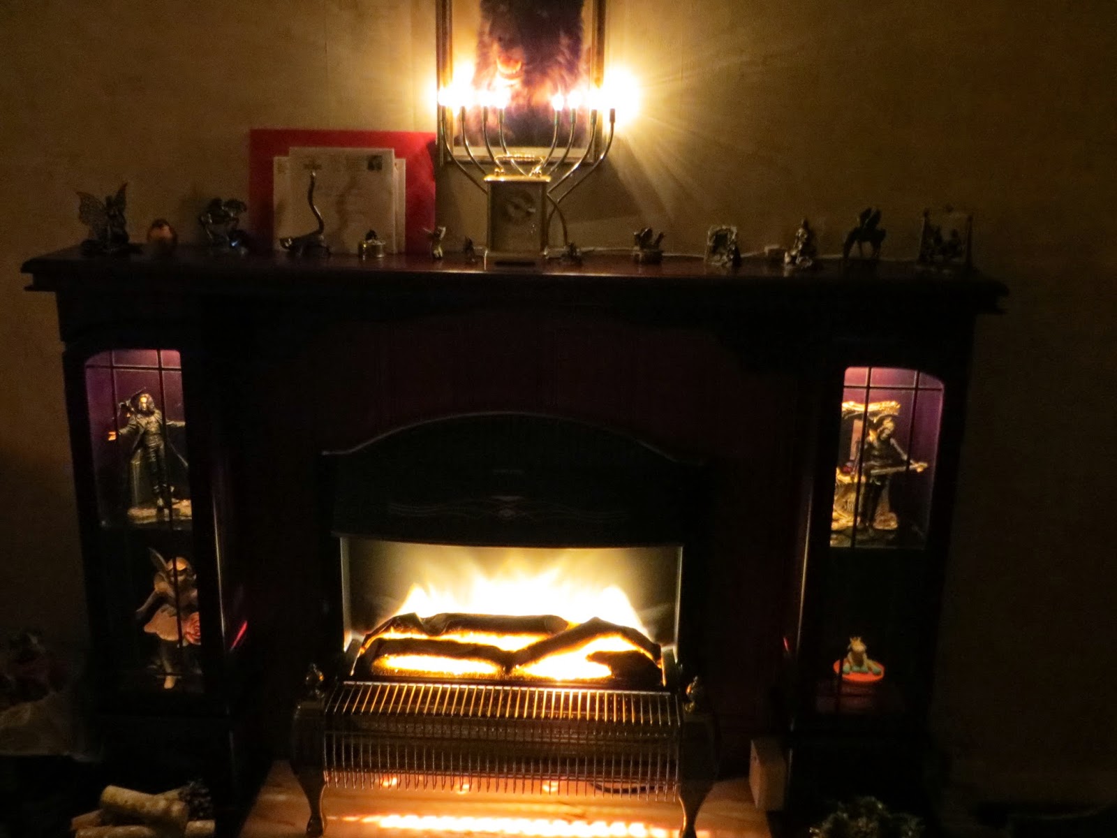 The Hearth looking Christmasy.