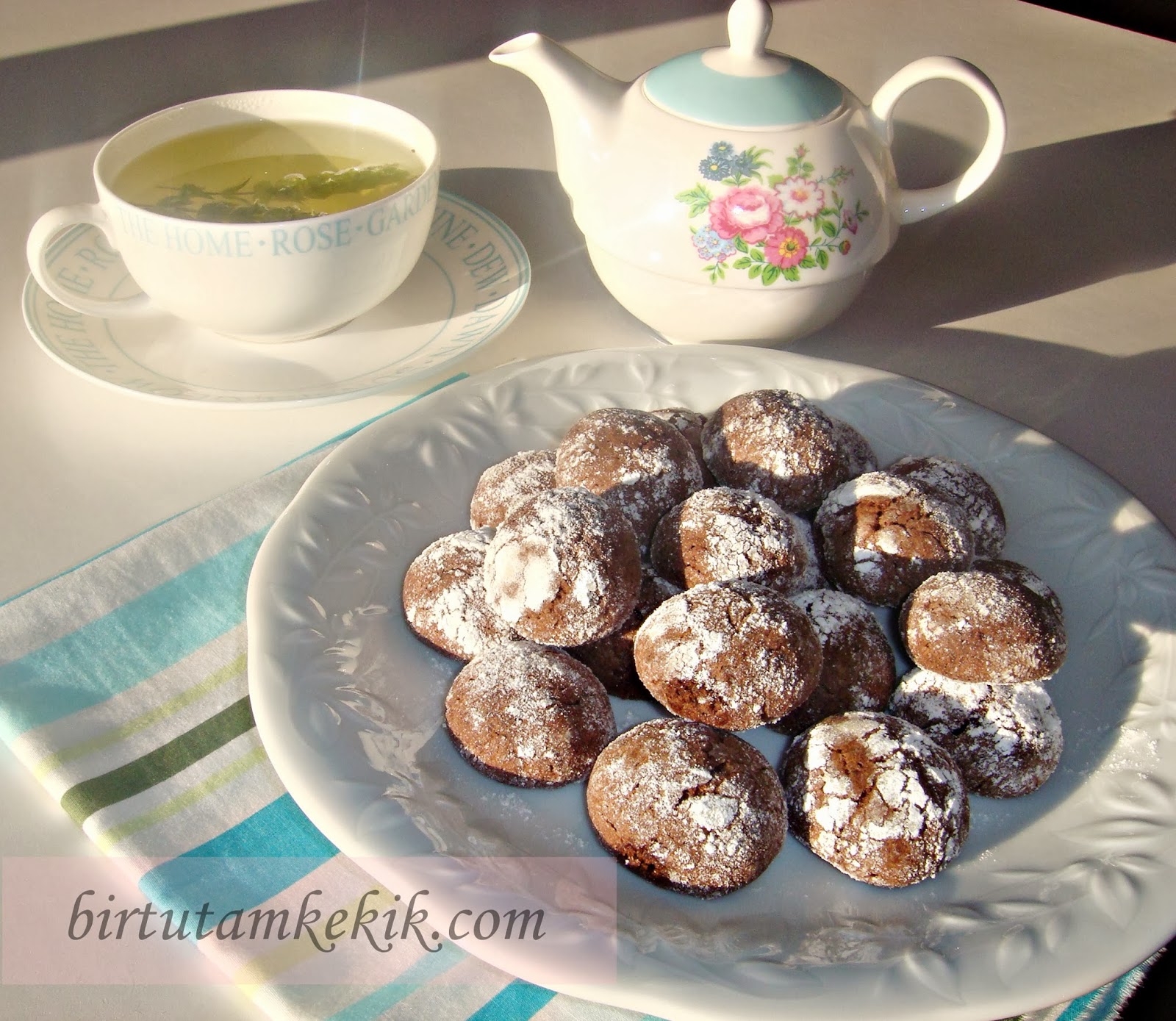 ÇATLAK KURABİYE Pratik Ev Yemekleri