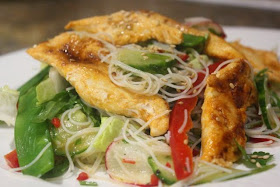 Spicy warm chicken salad