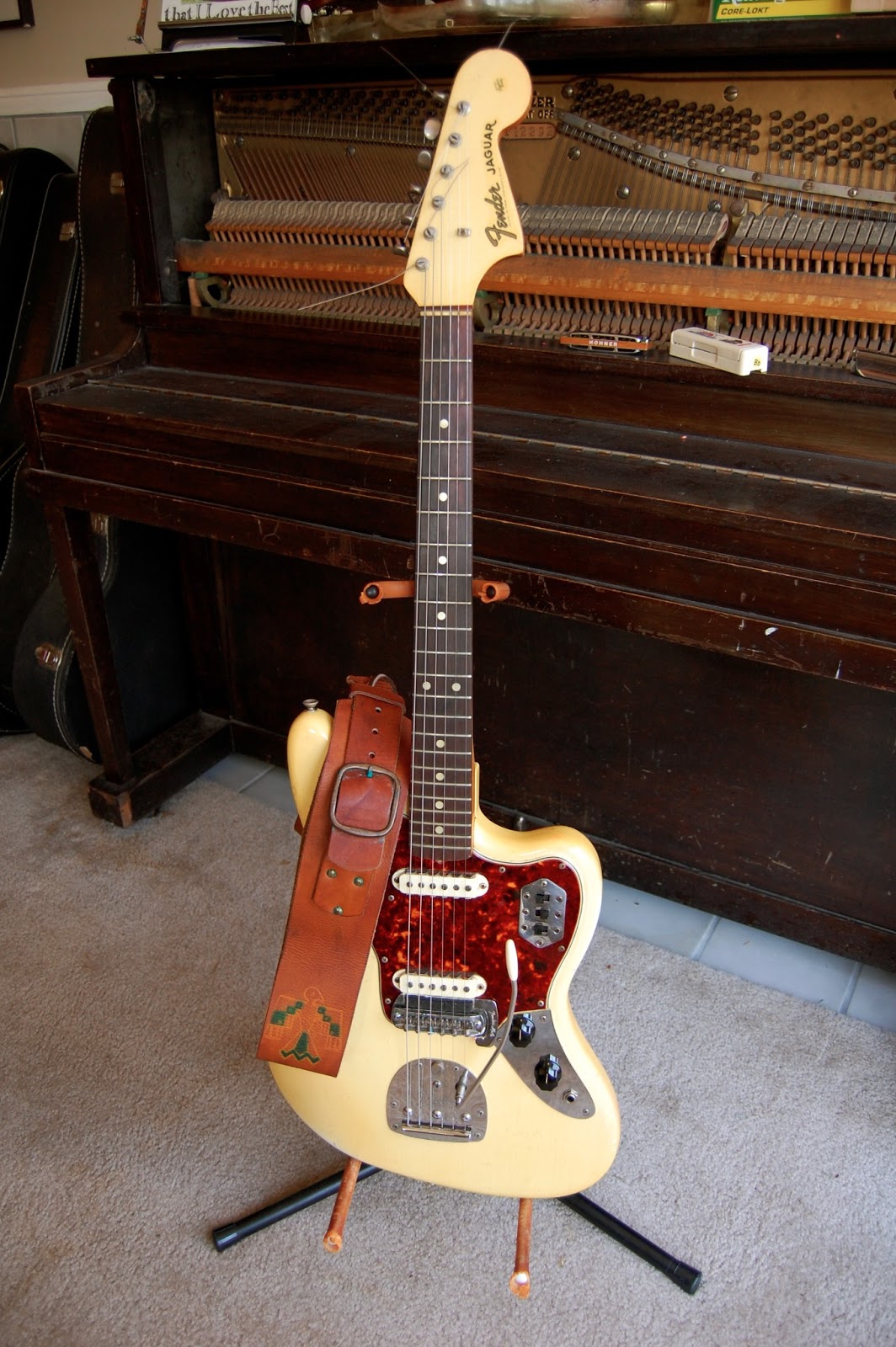 The True Vintage Guitar Blog 1965 Fender Jaguar in Olympic White