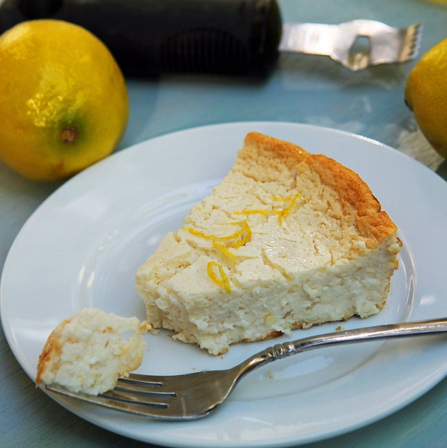 Mix it Up Crustless Lemon Honey Cheesecake