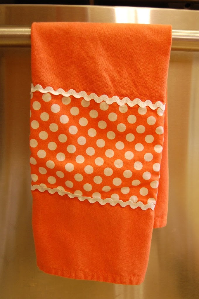 Super Cute Kitchen Towels...for YOU Pur et Simple