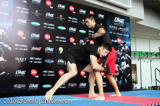 Peter Davis vs. Gianni Subba in Media Workout ONE FC 21 paradigm mall