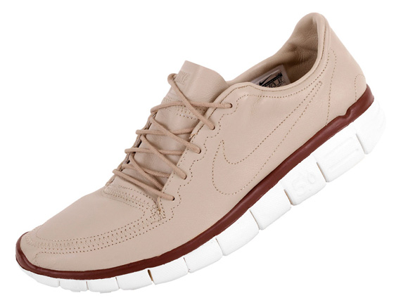 nike free deconstruct