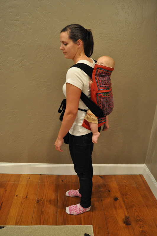Dai Nyia PICTURES How to Wear a Hmong Baby Carrier