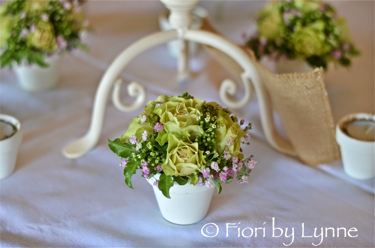 Wedding Flowers Blog Robyn's Soft, Summery Vintage Style Wedding