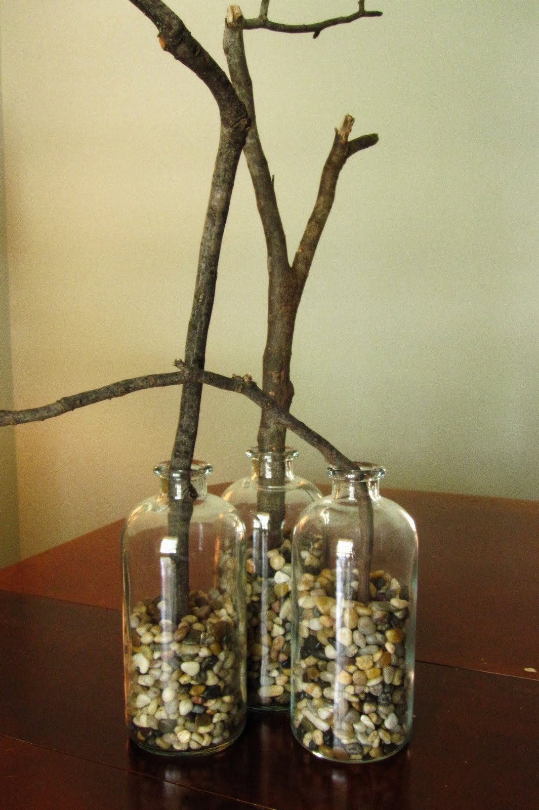 a bit of sunshine Suprise Party Table Centerpiece and GIVEAWAY from