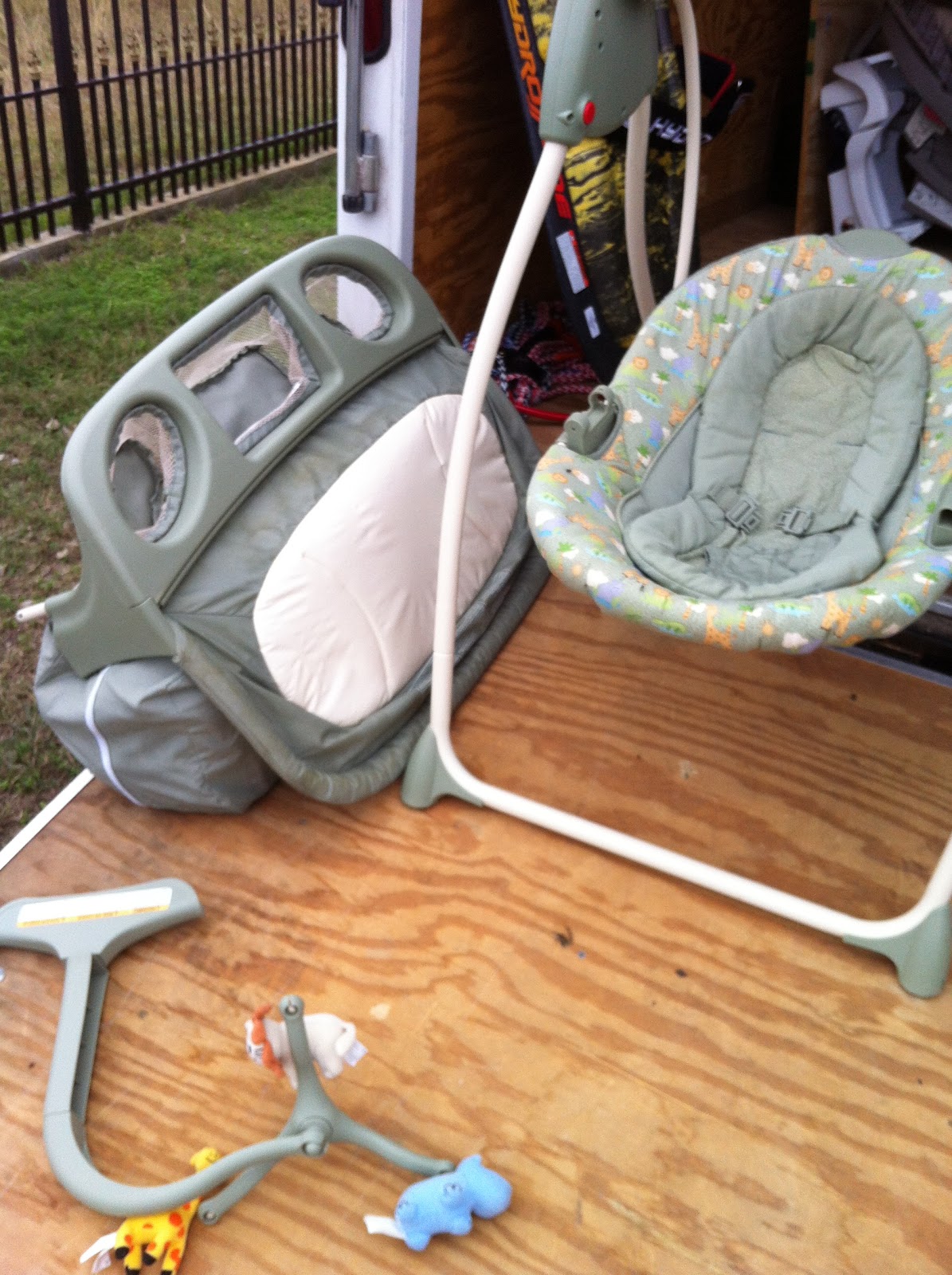 graco safari swing