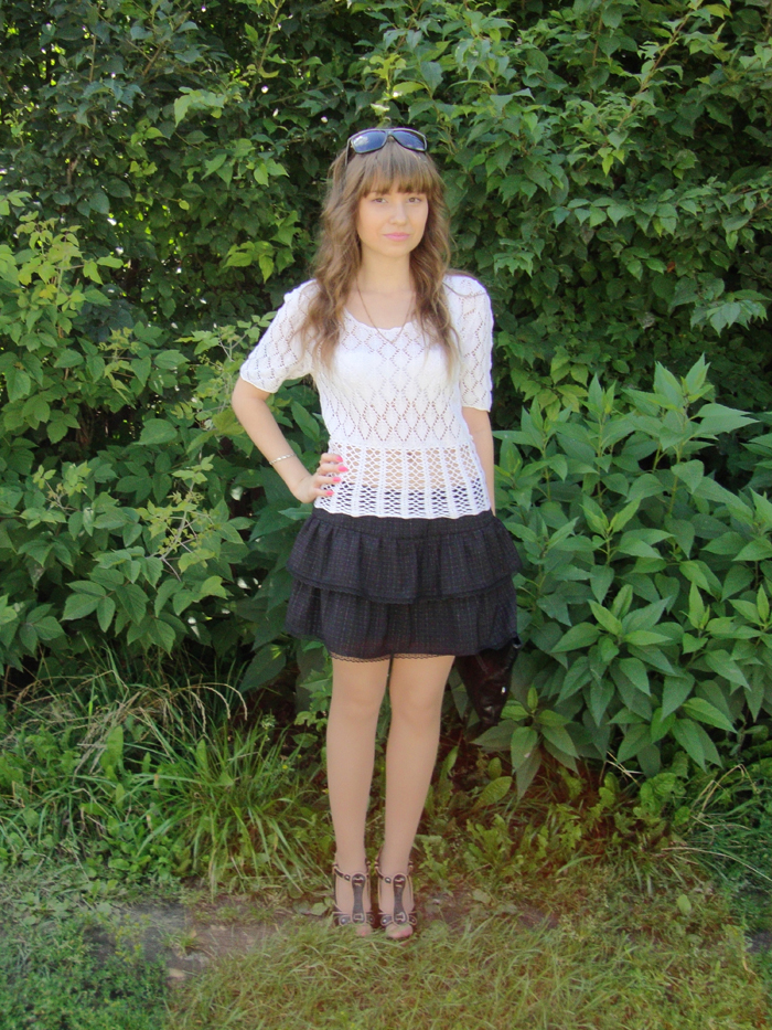 LIVE, Outfits, Knitting top, Skirts, Clutches, Handmade, Shoes, Lisette, Back to School