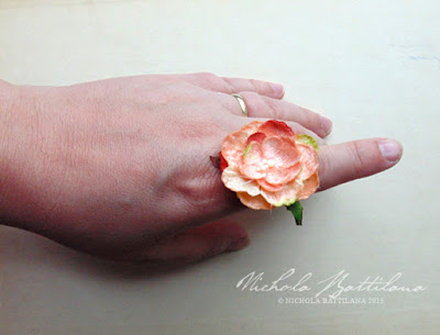 Simple Petaloo Flower Favor Rings - Nichola Battilana