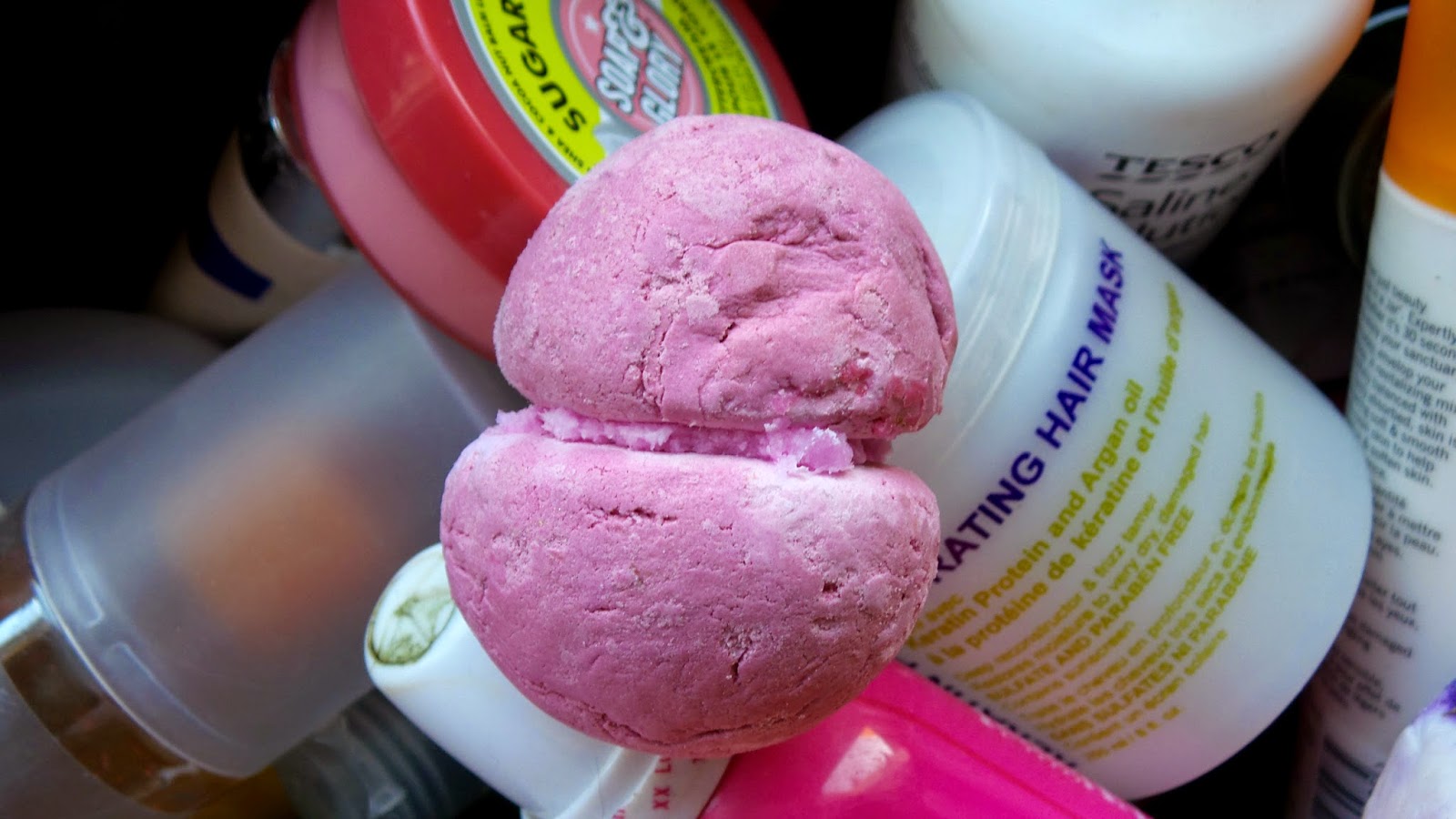 LUSH Bath Bombs & Bubble Bars Eltoria