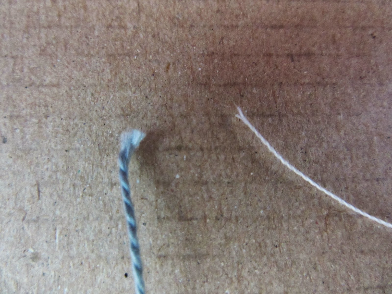 Queenie's Needlework More ways to thread a needle