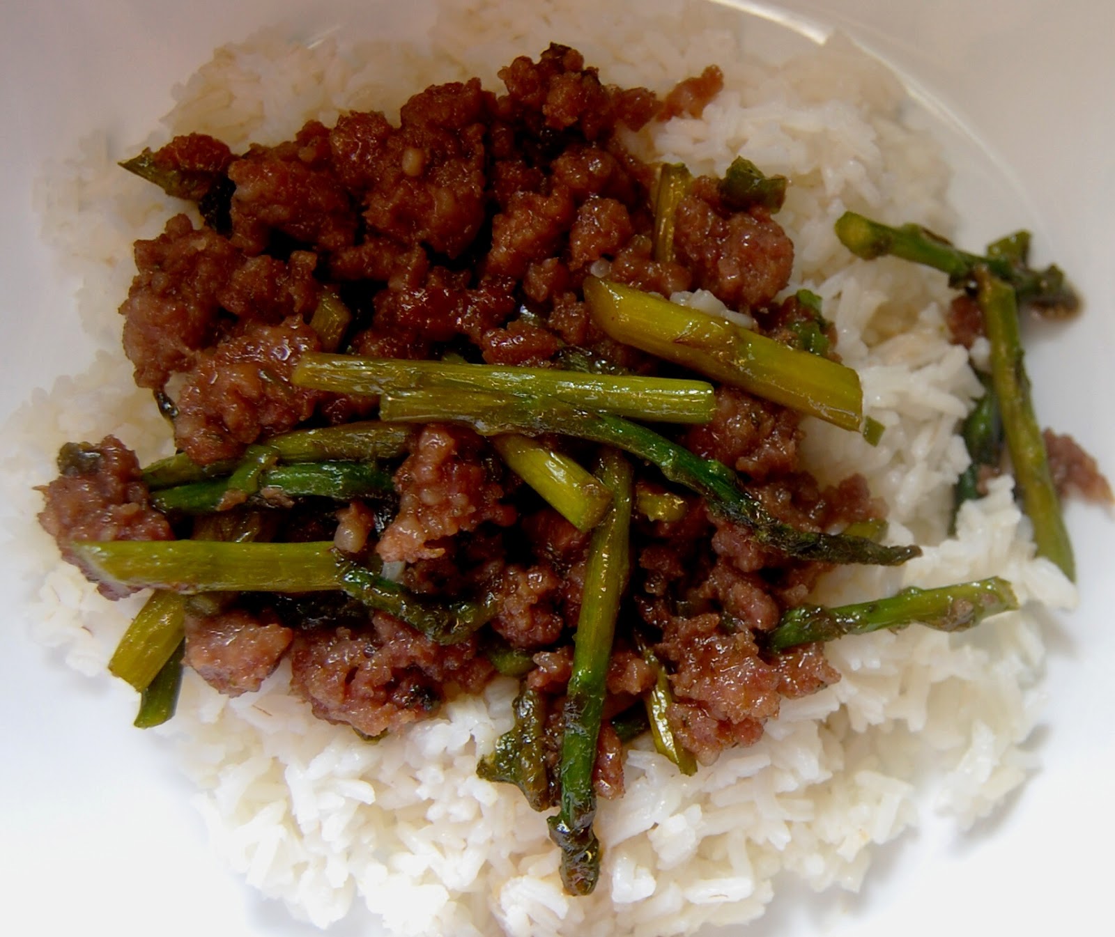Cassie Craves Sweet and Spicy Pork and Asparagus Stir Fry