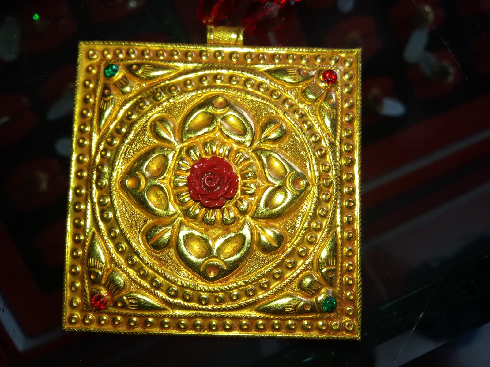 Information About All Nepali Traditional Jewellery 11/12/15
