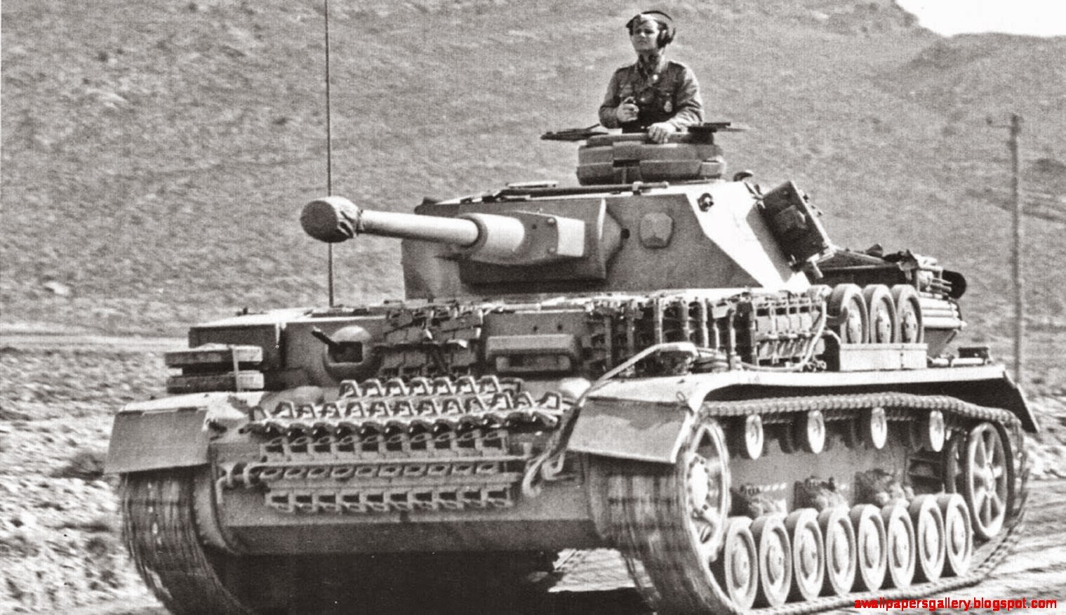 World War 2 Wallpaper Tank HD Desktop Wallpapers World War 2 Wallpaper Tank HD Desktop Wallpapers