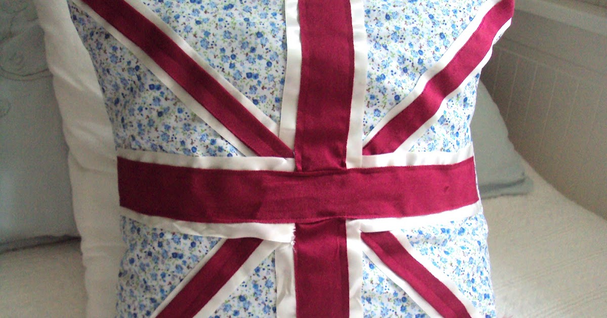 Trends With Benefits DIY Union Jack Cushion