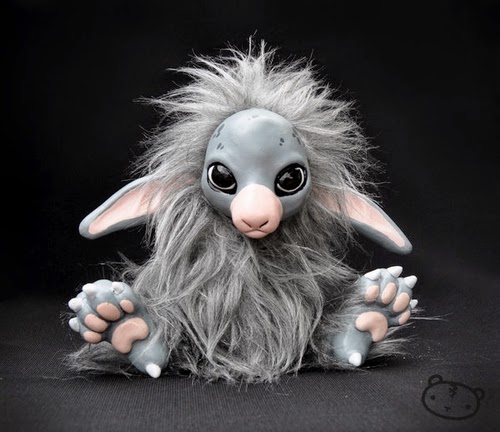 05-Leshky-Lisa-Toms-Maker-of-Mythical-Creatures-and-Pet-Dolls-www-designstack-co