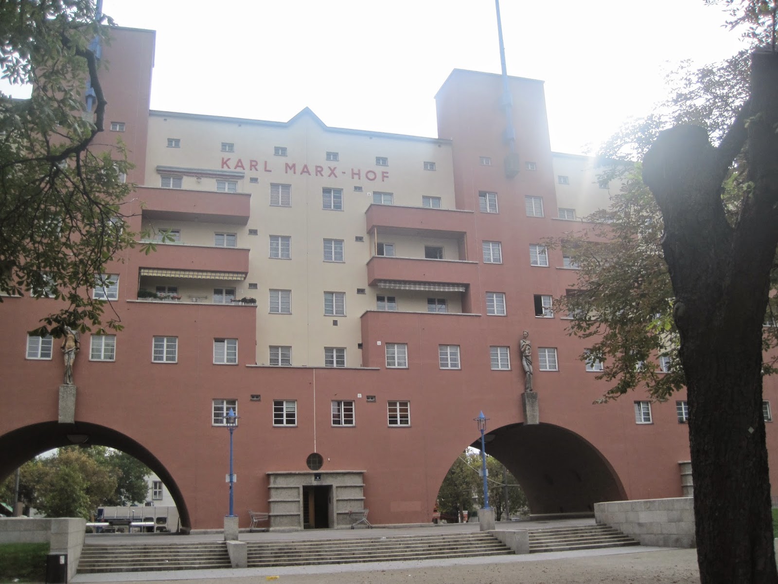 Huberthedebouw Nederlands 2014