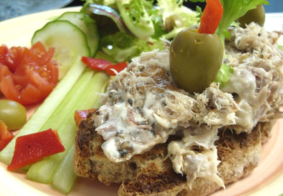 Jenny Eatwell's Rhubarb & Ginger Quick lunchtime Smoked Mackerel Pate
