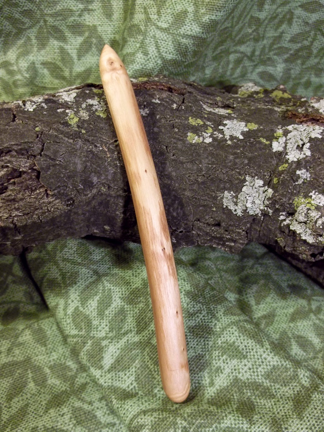 Wands by Tree Mini Apple Wood Healing Wand with Rounded Pommel End For