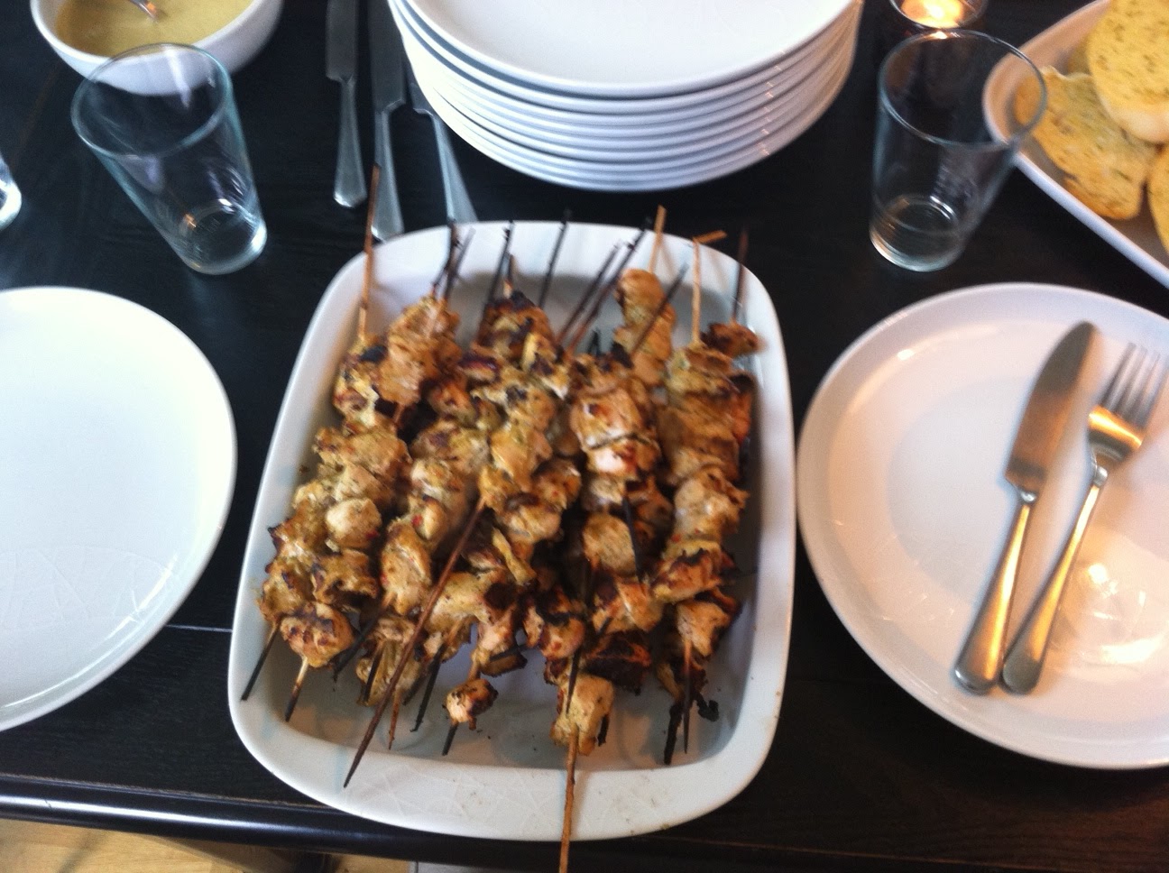 DUSTY Jamie Oliver´s Chicken skewers with amazing satay sauce and