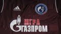 Tiago disponibilza camisas do Gazprom-Ugra
