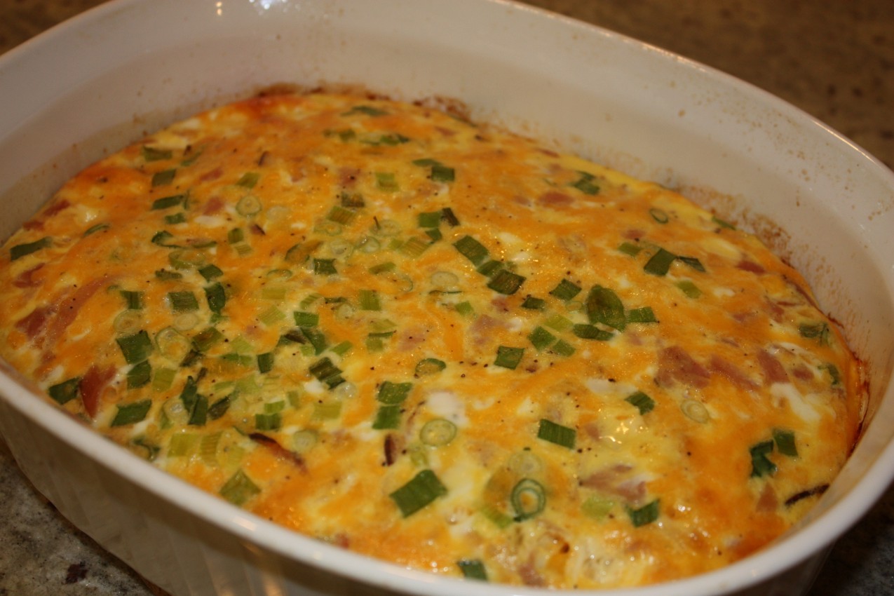 pass the peas, please: ham and cheese omelet casserole
