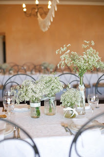 Decoração de casamento com mosquitinho branco Decoração de casamento com mosquitinho branco
