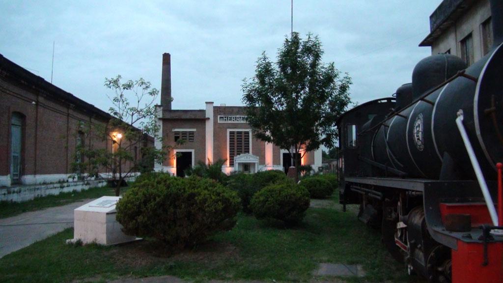 CRÓNICA FERROVIARIA MUSEO DE TAFÍ VIEJO EN "LA NOCHE DE LOS MUSEOS"