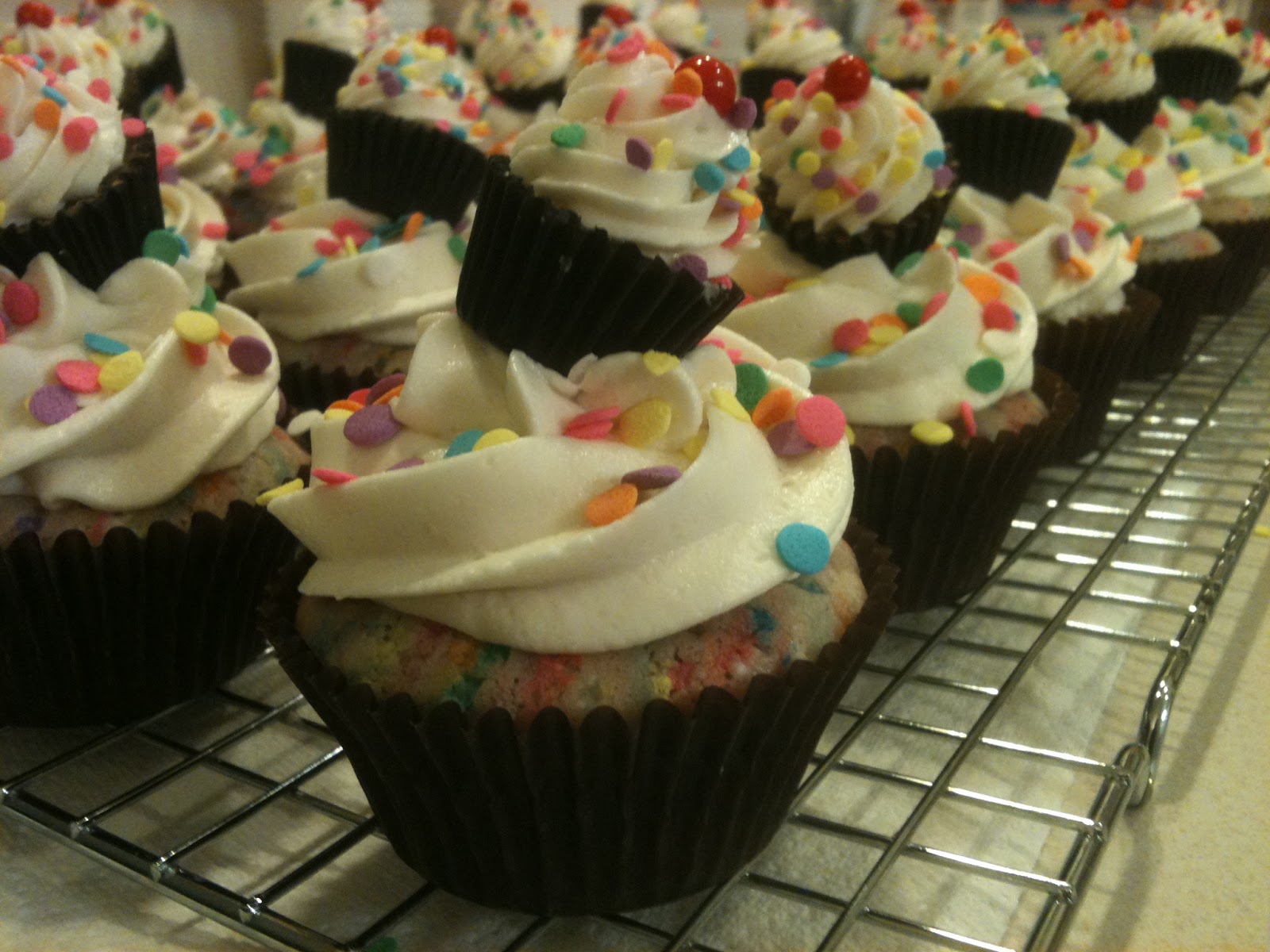 Frosted! Confetti Cupcakes with "Cupcake" Cupcake Toppers