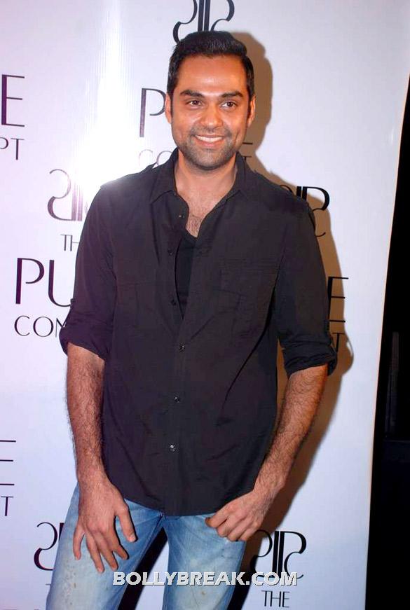 Abhay Deol is casual and calm as always  - (7) -  Fashion Diva Sonam Kapoor at Pure Concept Launch