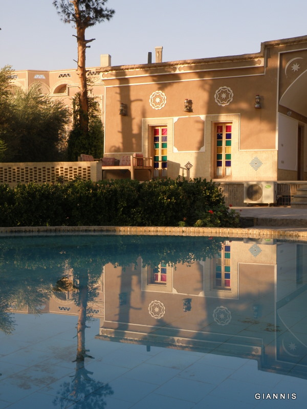 P8050710 Moshir-al-Mamalek Hotel in Yazd.JPG
