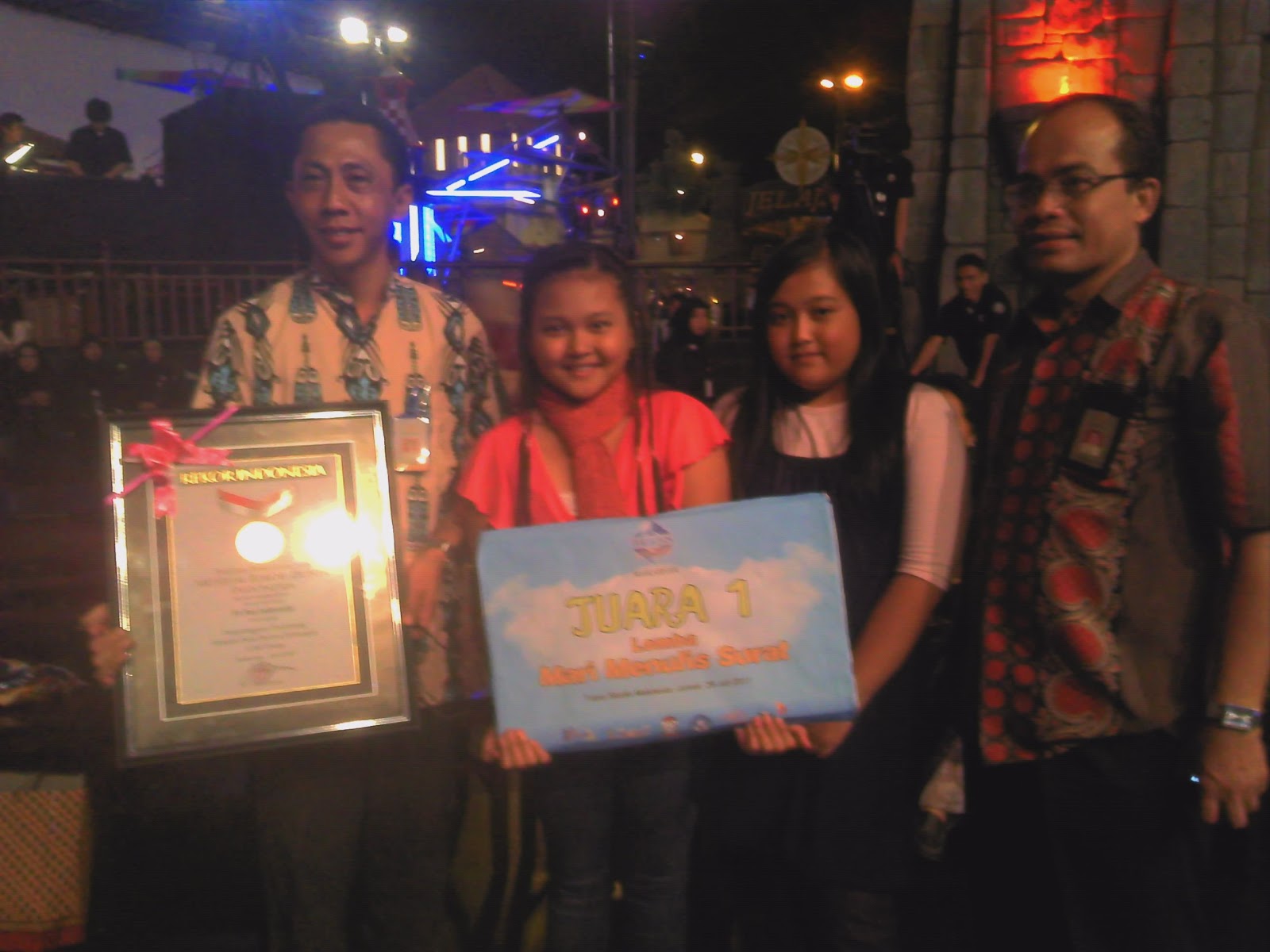 Safira Pendongeng Cilik Indonesia UAN Bahasa Indonesia Safira Pendongeng Cilik Indonesia UAN Bahasa Indonesia