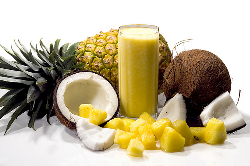 pineapple coconut smoothie
