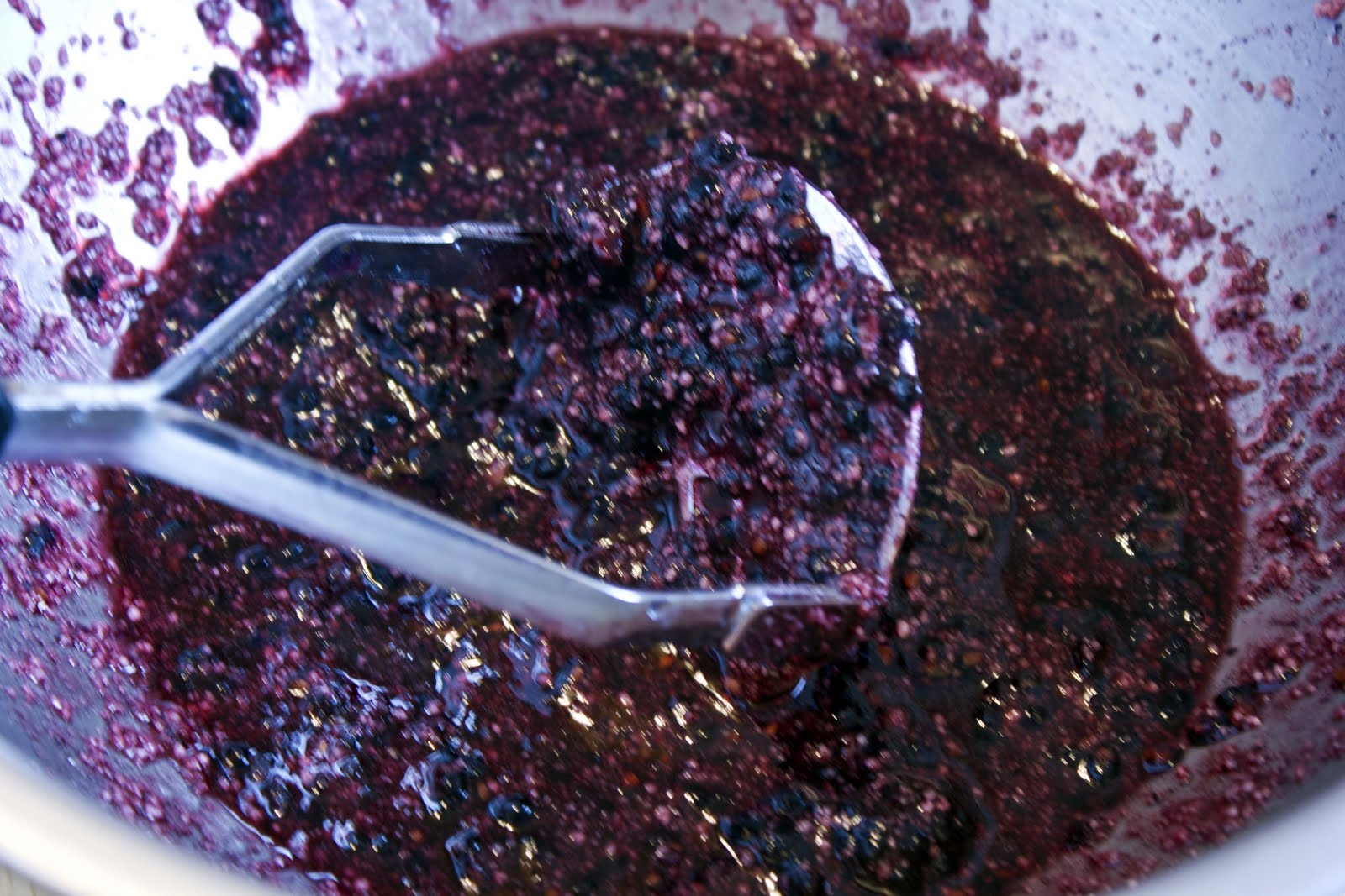 ButchInTheKitchen Blackberry/Strawberry/Blueberry Pie