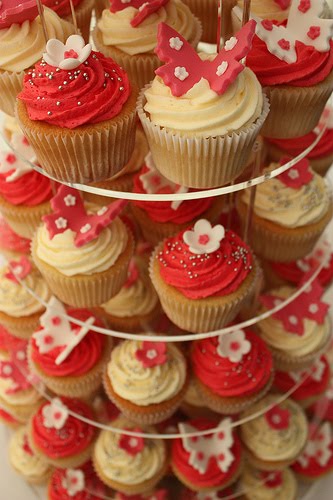 Vanilla Cupcake Wedding Cakes Pictures