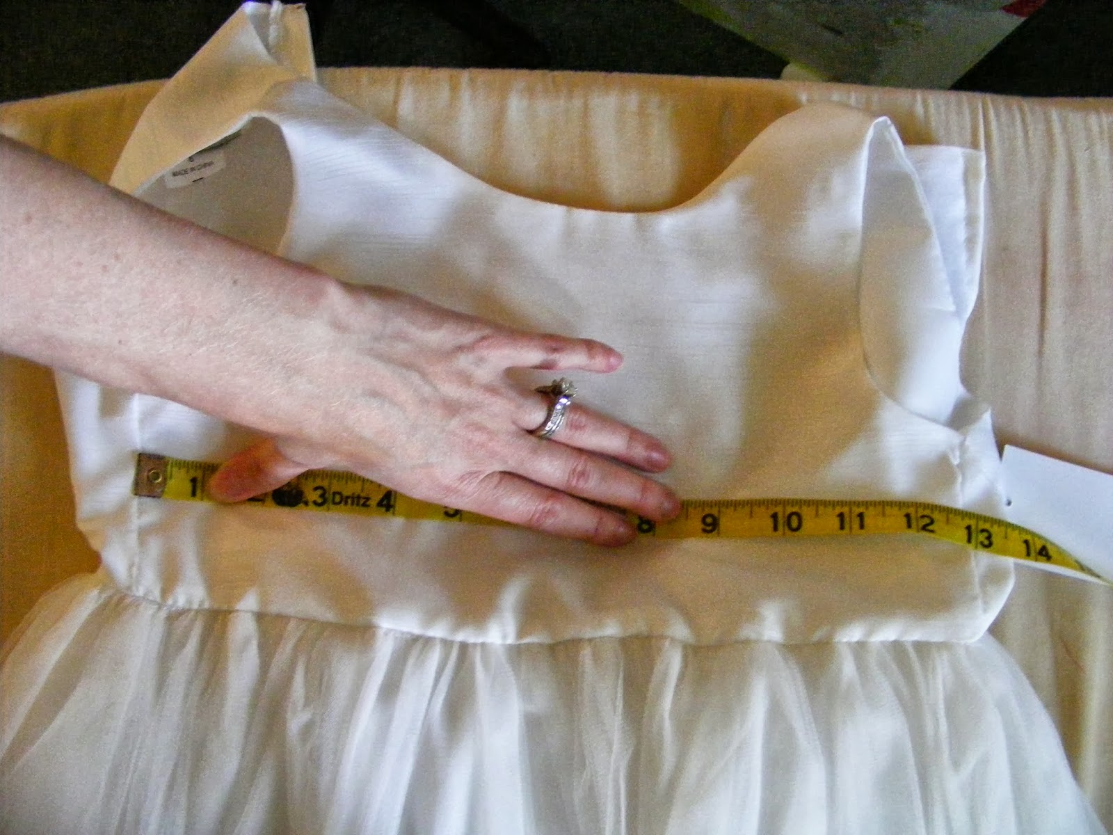 How to Make a Child's Sash With 1/2 Yard of Fabric