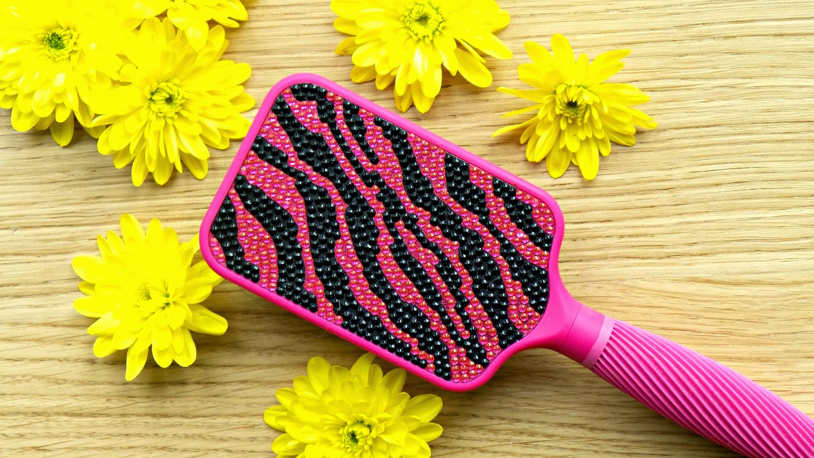 Detangling Hair Brushes Wet Brush, Tangle Teazer, TK Maxx Eltoria