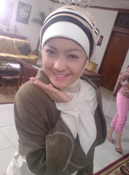 Foto-Foto Imel Putri Cahyati ~ KUMPULAN FOTO FOTO