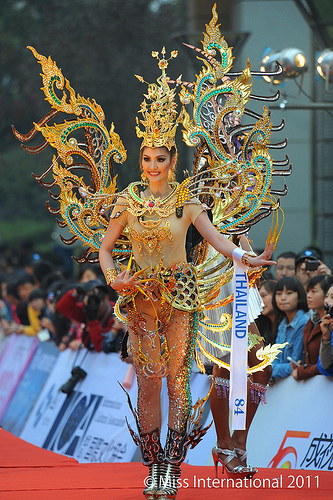 Miss Thailand, Kantapat Peeradachainarin Crowned Miss Tourism Queen International 2011