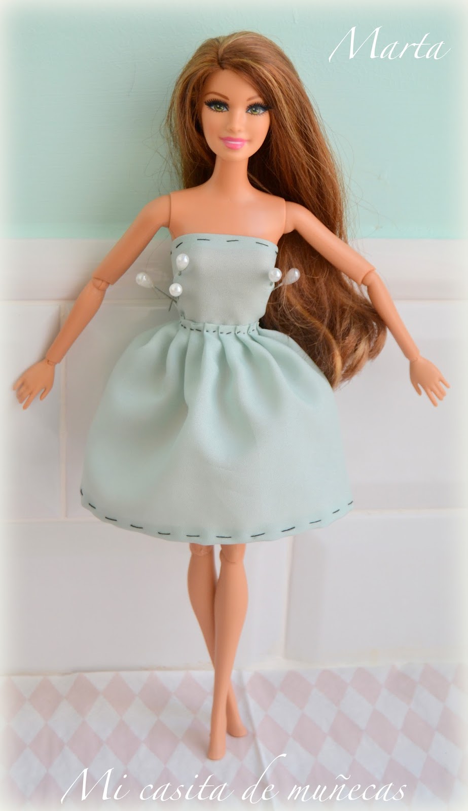 Barbie pelo rizado. Blog Mi casita de Muñecas