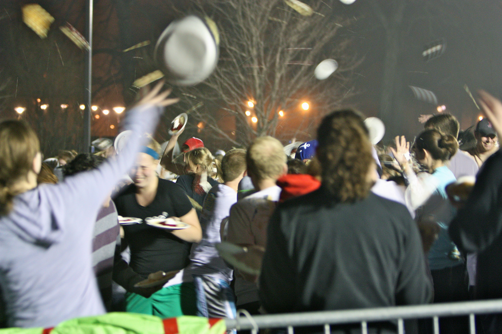world record biggest custard fight