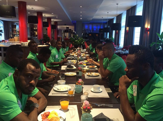 Enyeama returns to Eagles, NFF bans social media in camp Enyeama returns to Eagles, NFF bans social media in camp