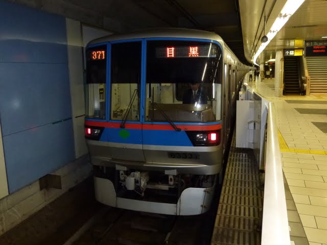 都営地下鉄三田線　目黒行き　6300形(大晦日終夜運転)